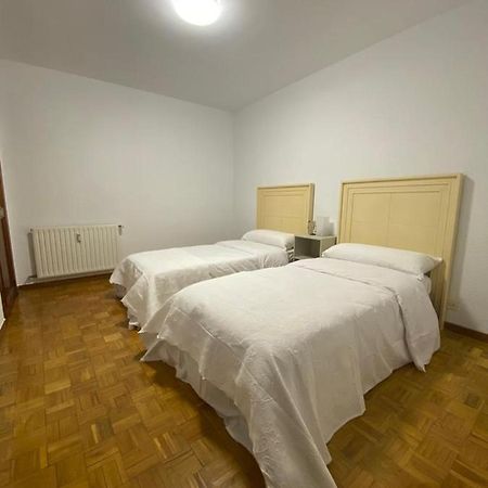 Jimena Del Cid Apartment บูร์โกส ภายนอก รูปภาพ